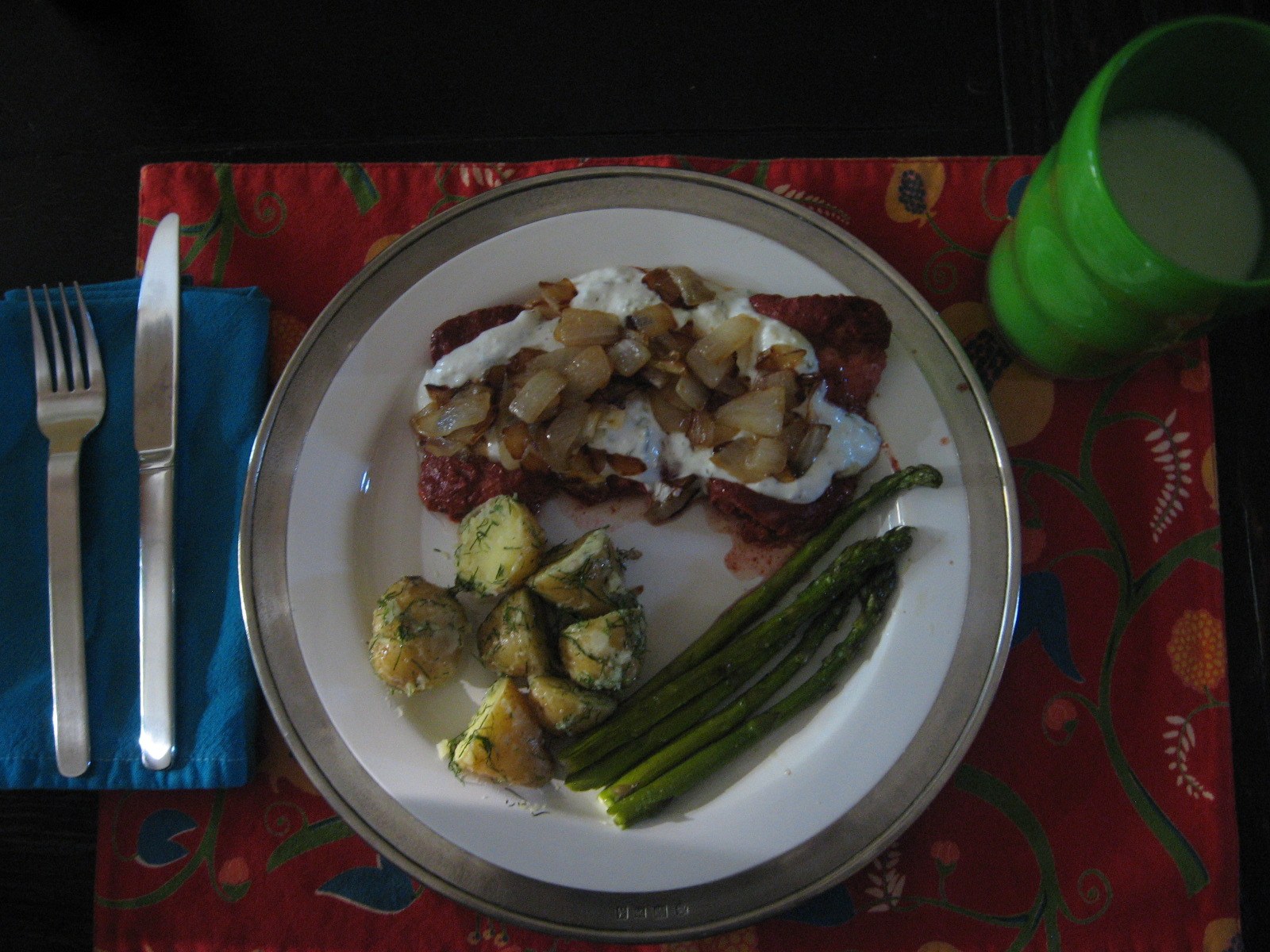 the-last-dinners-of-canada-this-battered-suitcase